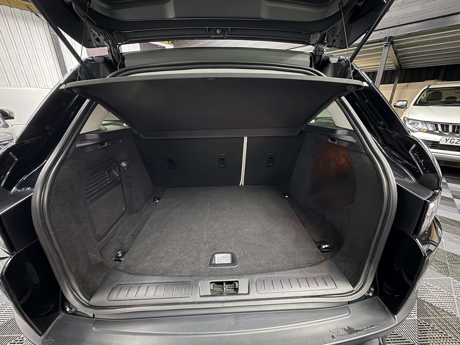 Used Land Rover Range Rover Evoque 2014 for sale - 76698027: Photo 32