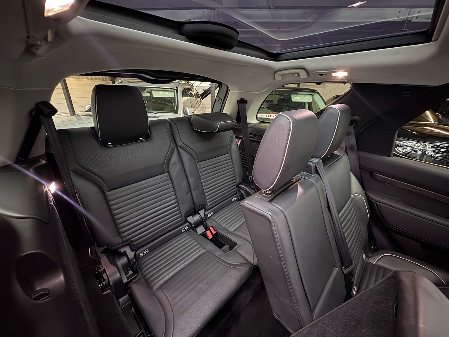 Used Land Rover Discovery 2018 for sale - 76642992: Photo 23