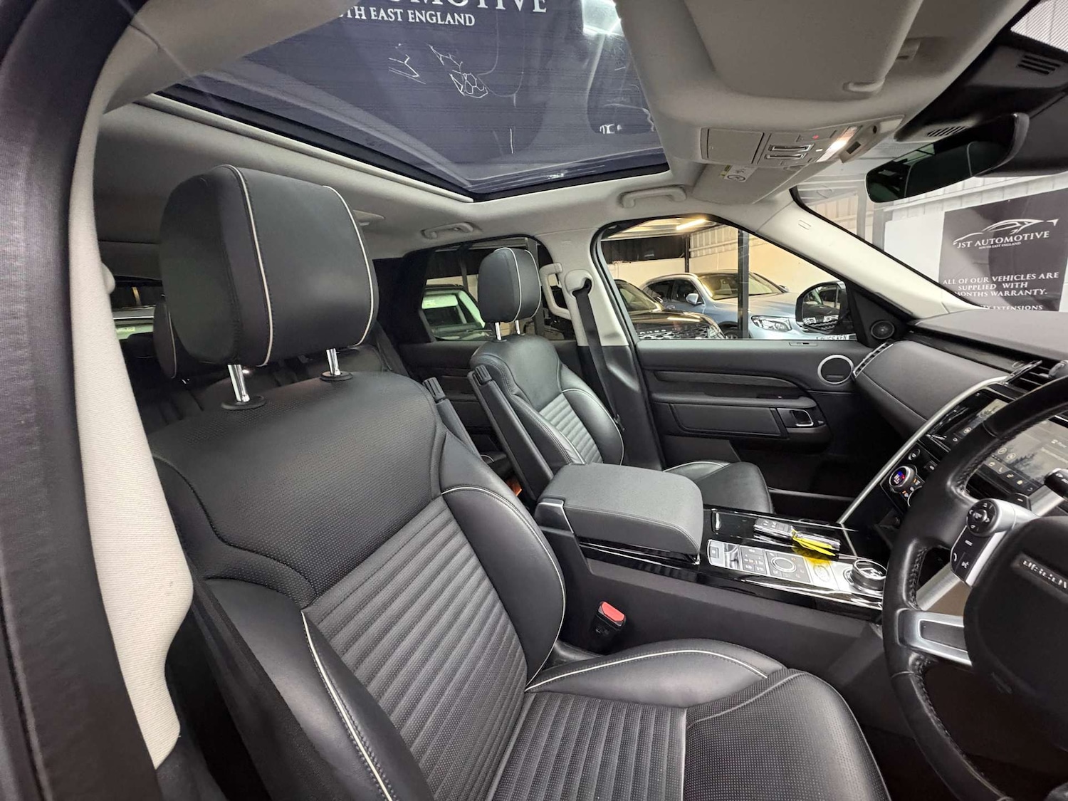 Used Land Rover Discovery 2018 for sale - 76642992: Photo 24