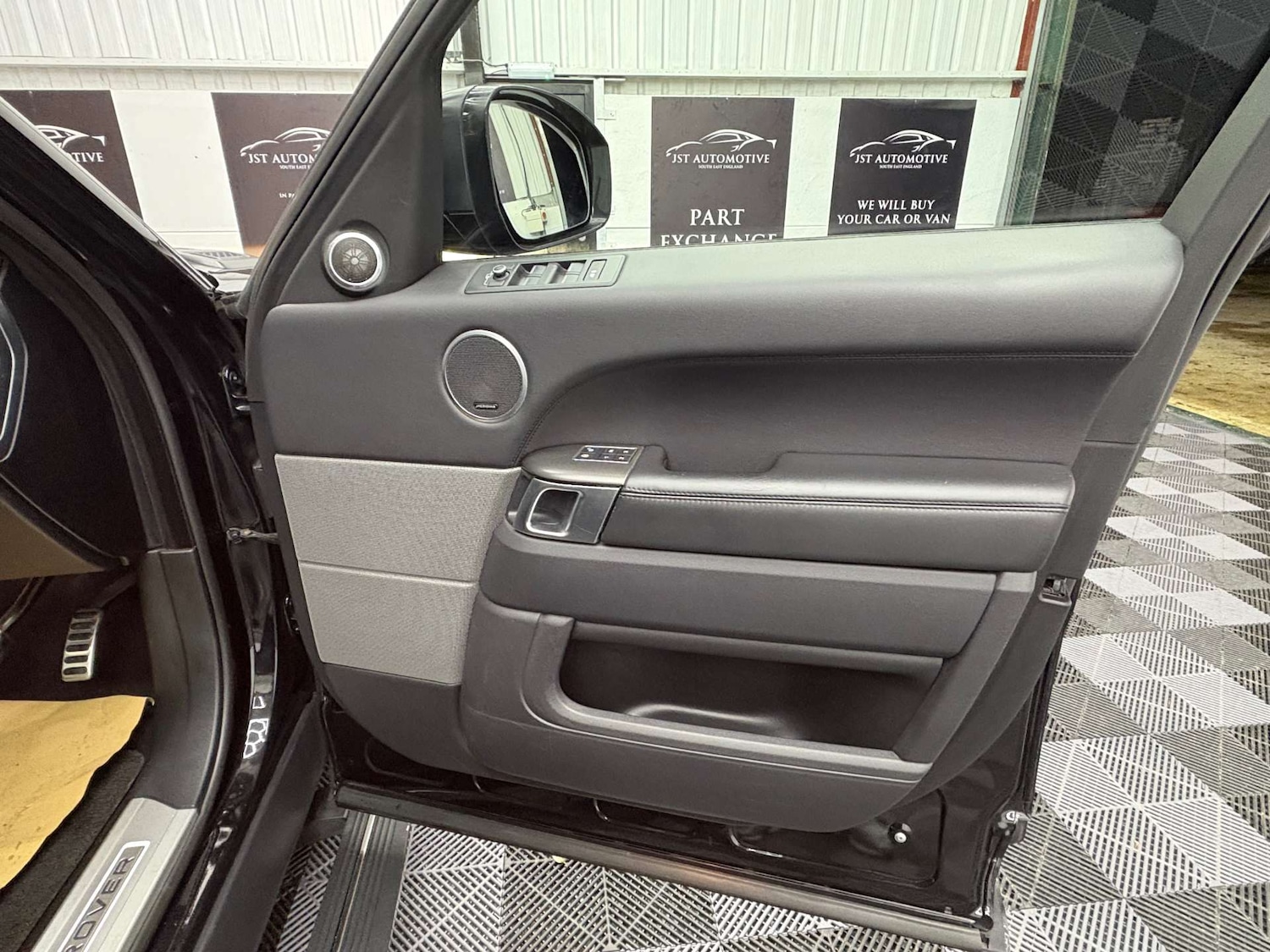 Used Land Rover Range Rover Sport 2015 for sale - 76896337: Photo 25