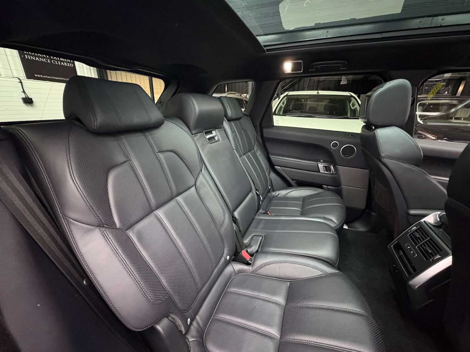 Used Land Rover Range Rover Sport 2015 for sale - 76896337: Photo 32