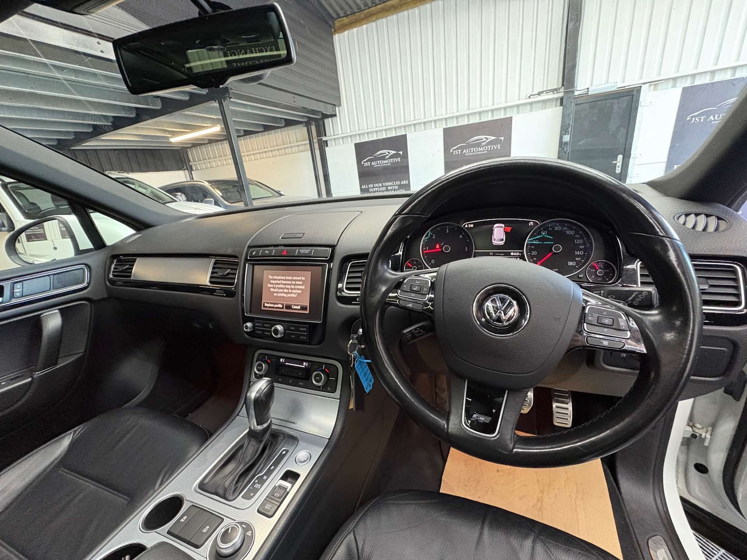 Used Volkswagen Touareg 2016 for sale - 76693594: Photo 15