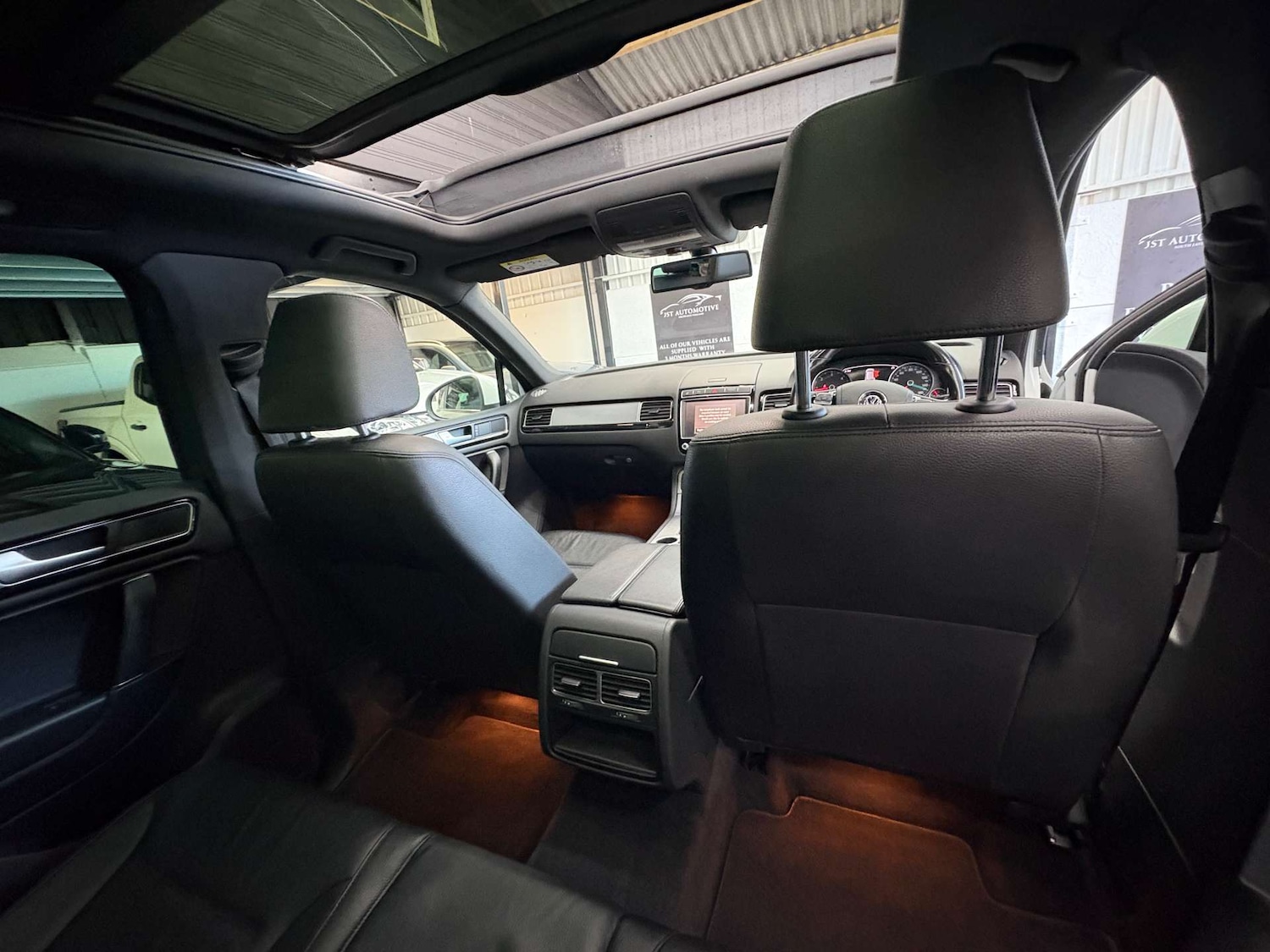 Used Volkswagen Touareg 2016 for sale - 76693594: Photo 21