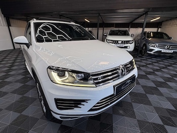Used Volkswagen Touareg 2016 for sale - 76693594: Photo