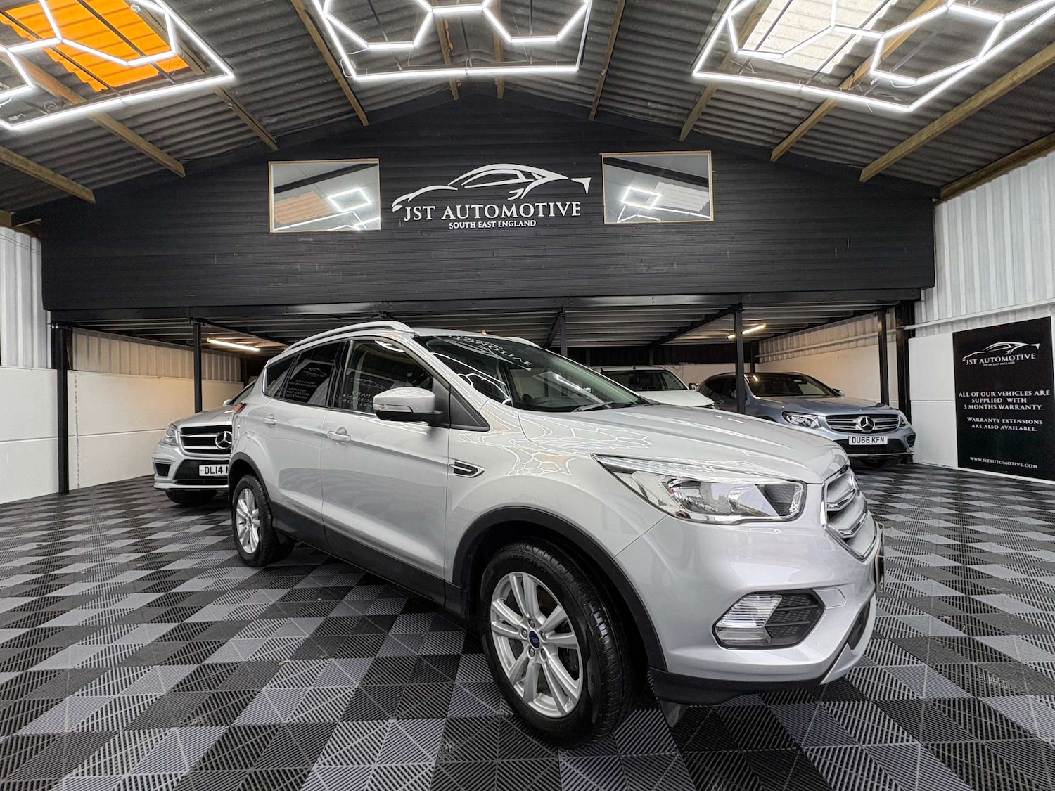 Used Ford Kuga 2019 for sale - 76720435: Photo 1