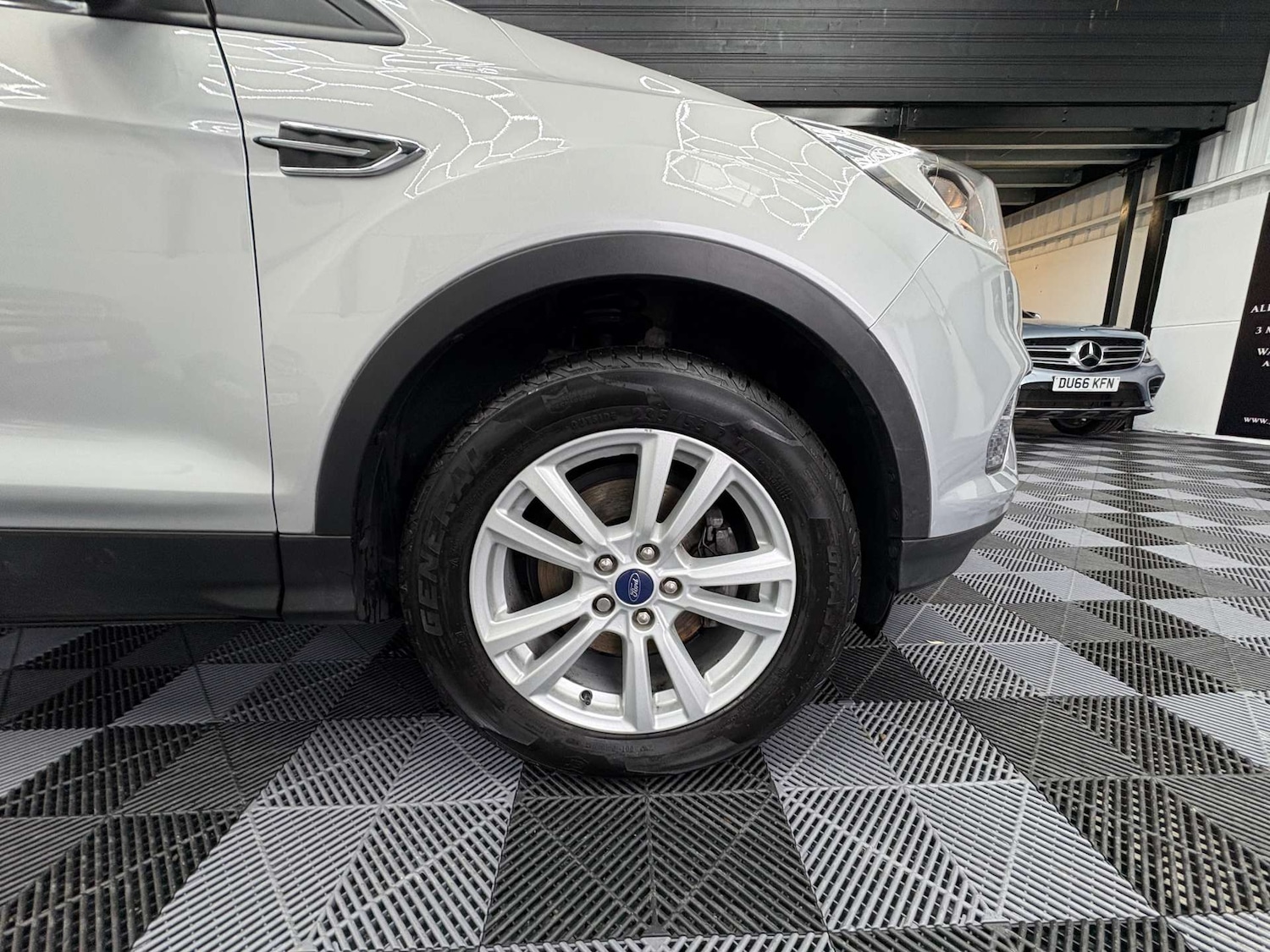 Used Ford Kuga 2019 for sale - 76720435: Photo 4