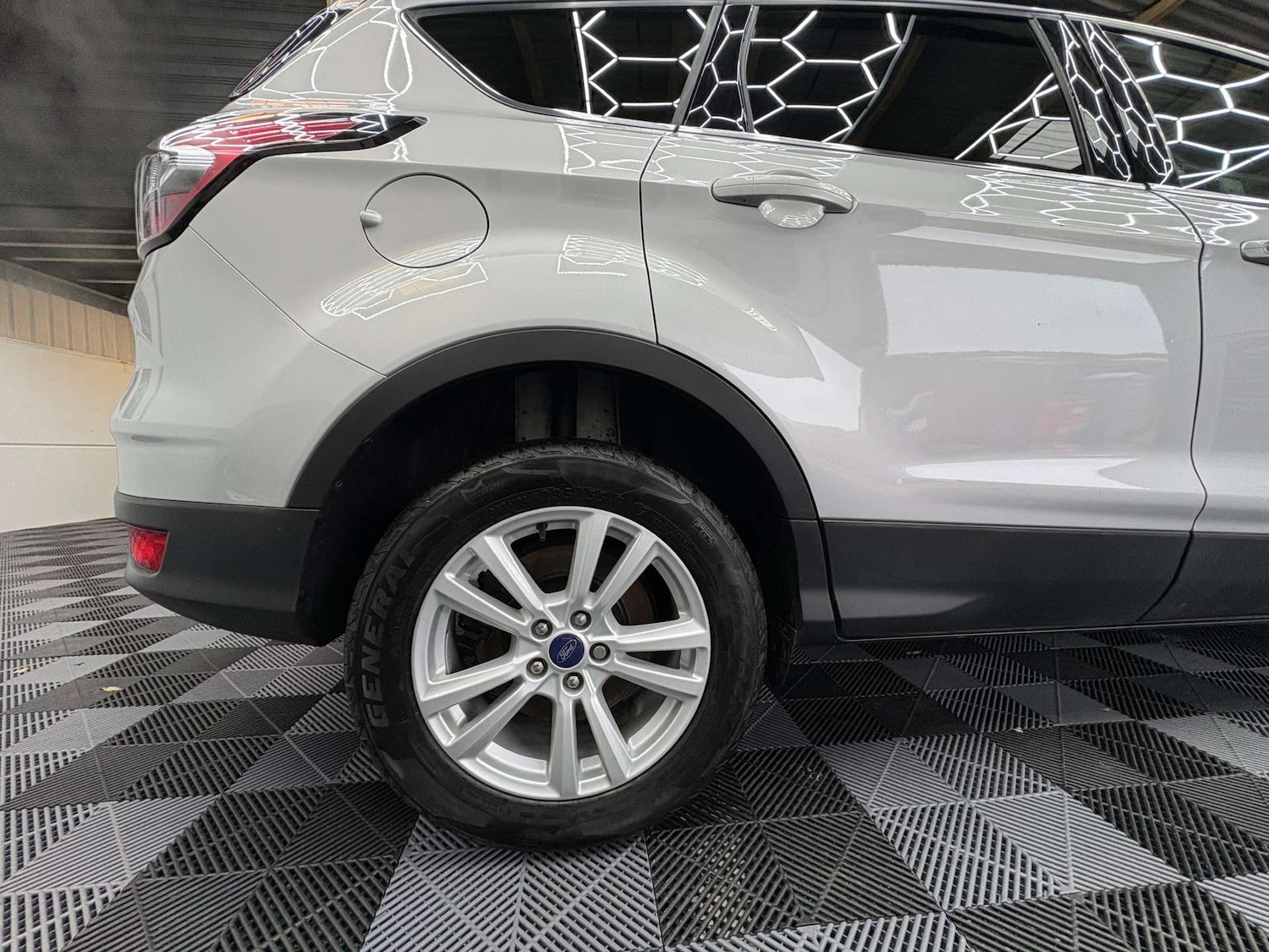 Used Ford Kuga 2019 for sale - 76720435: Photo 9