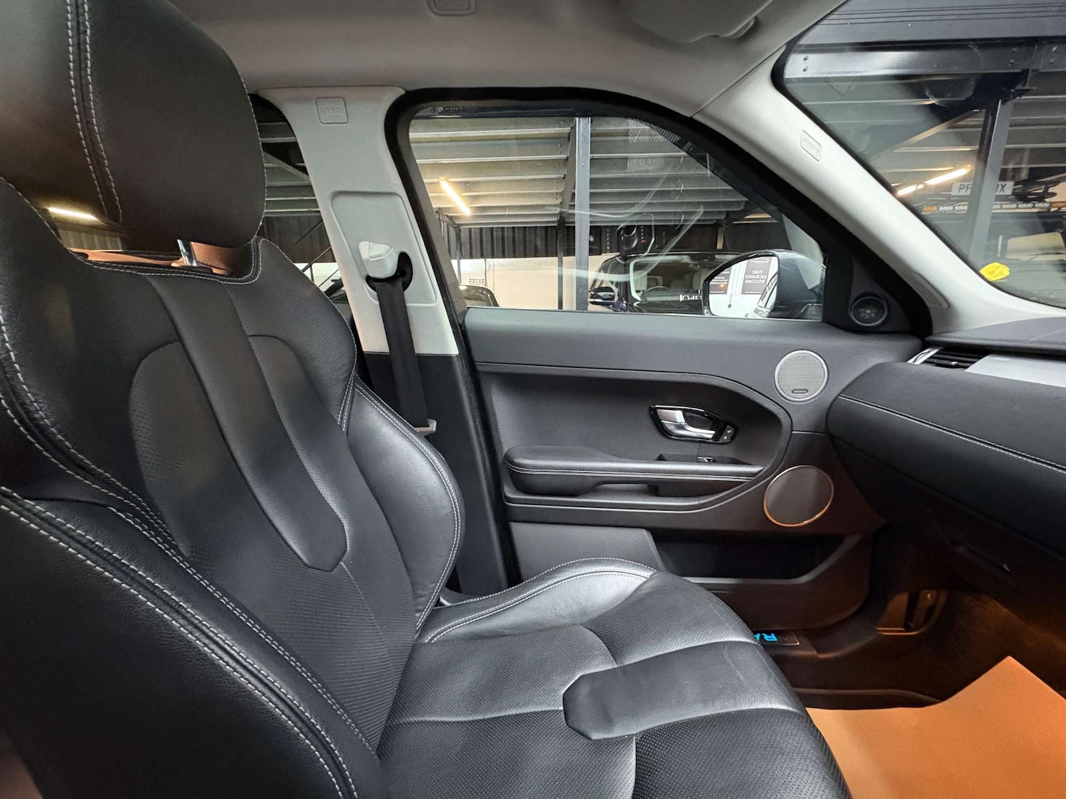 Used Land Rover Range Rover Evoque 2014 for sale - 77337007: Photo 29