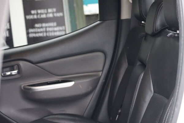 Used Mitsubishi L200 2018 for sale - 76304392: Photo 32