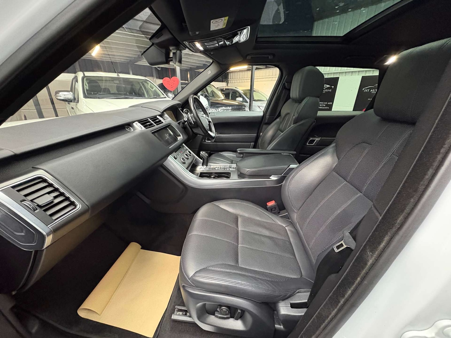 Used Land Rover Range Rover Sport 2017 for sale - 76859430: Photo 33