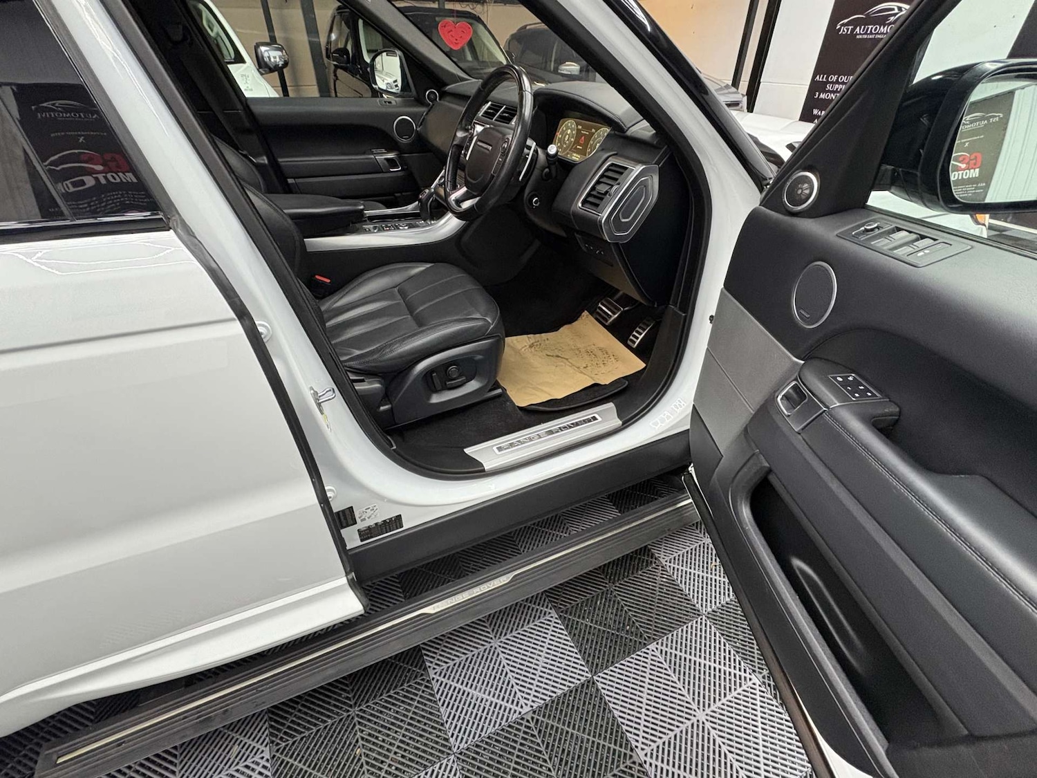 Used Land Rover Range Rover Sport 2017 for sale - 76859430: Photo 34