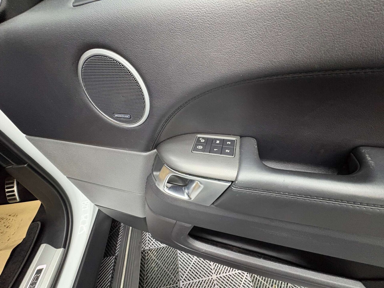 Used Land Rover Range Rover Sport 2017 for sale - 76859430: Photo 40