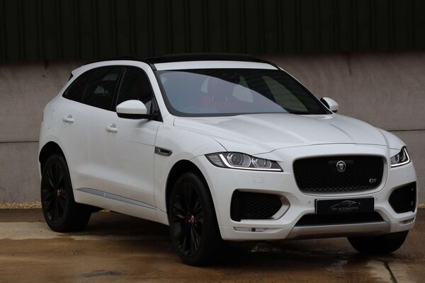 Used Jaguar F-Pace 2017 for sale - 76304390: Photo 3