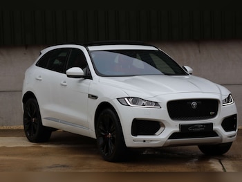 Used Jaguar F-Pace 2017 for sale - 76304390: Photo 3