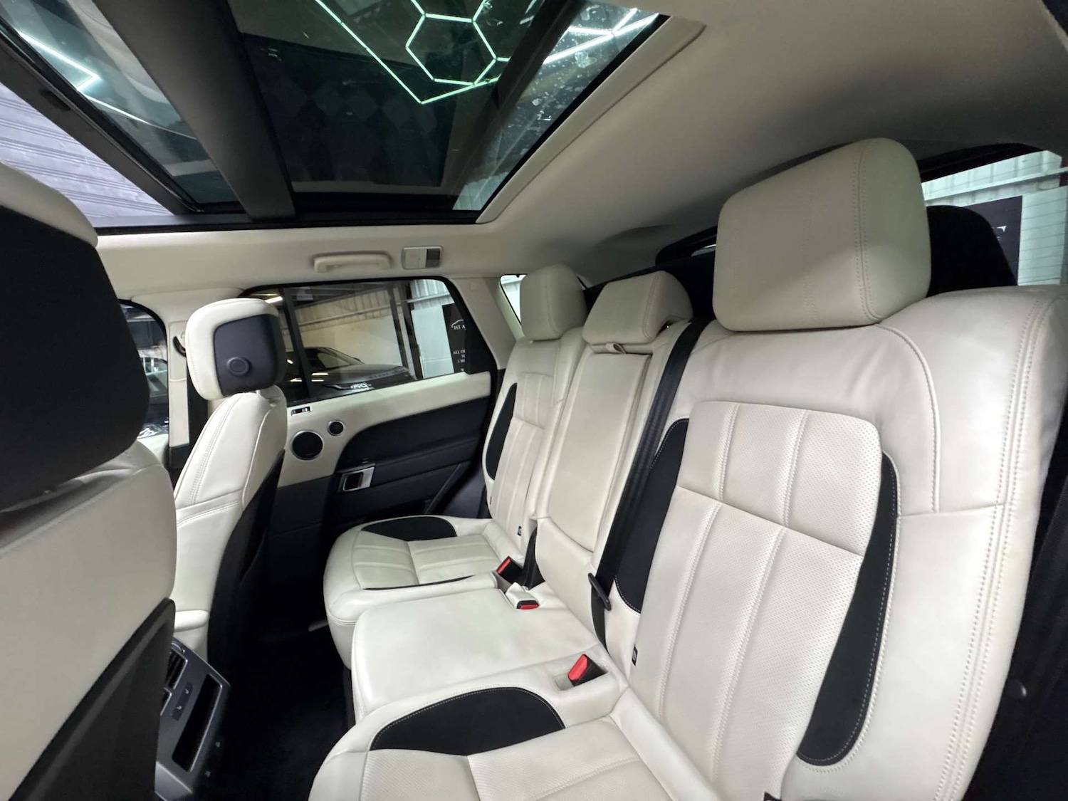 Used Land Rover Range Rover Sport 2019 for sale - 77200710: Photo 35