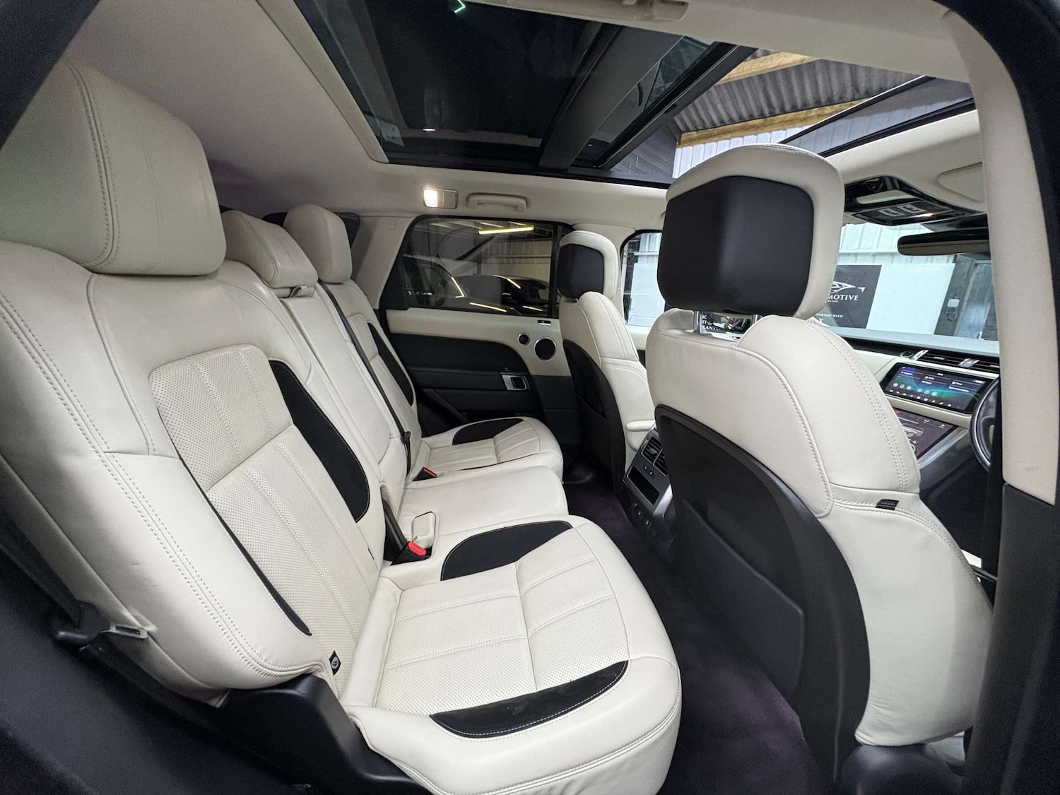 Used Land Rover Range Rover Sport 2019 for sale - 77200710: Photo 38