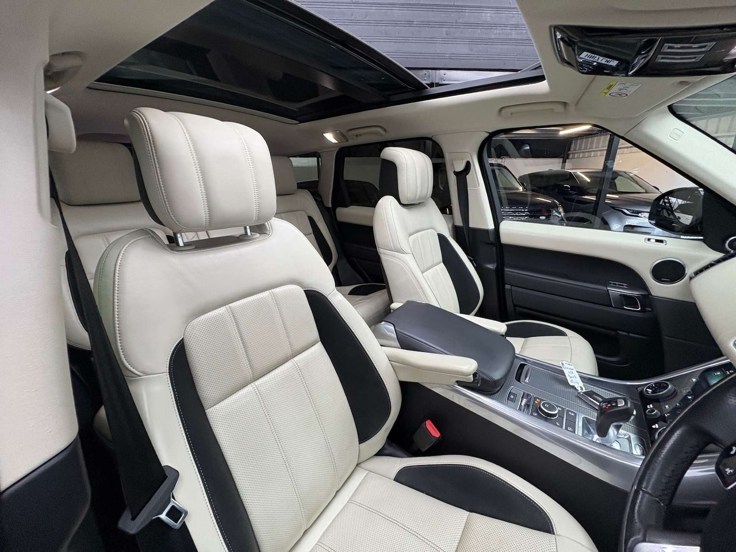 Used Land Rover Range Rover Sport 2019 for sale - 77200710: Photo 41