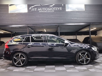 Used Volvo V60 2015 for sale - 78596087: Photo