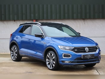 Used Volkswagen T-Roc 2019 for sale - 76304391: Photo 2