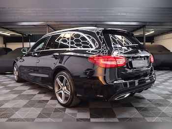 Used Mercedes-Benz C Class 2015 for sale - 78583619: Photo