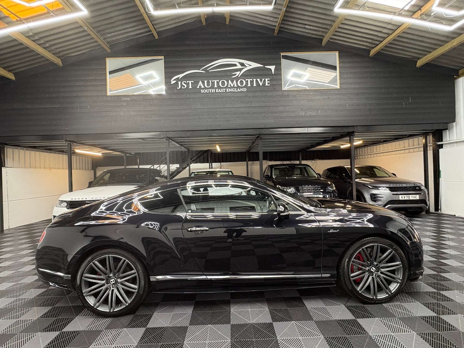 Used Bentley Continental 2014 for sale - 77200711: Photo 2