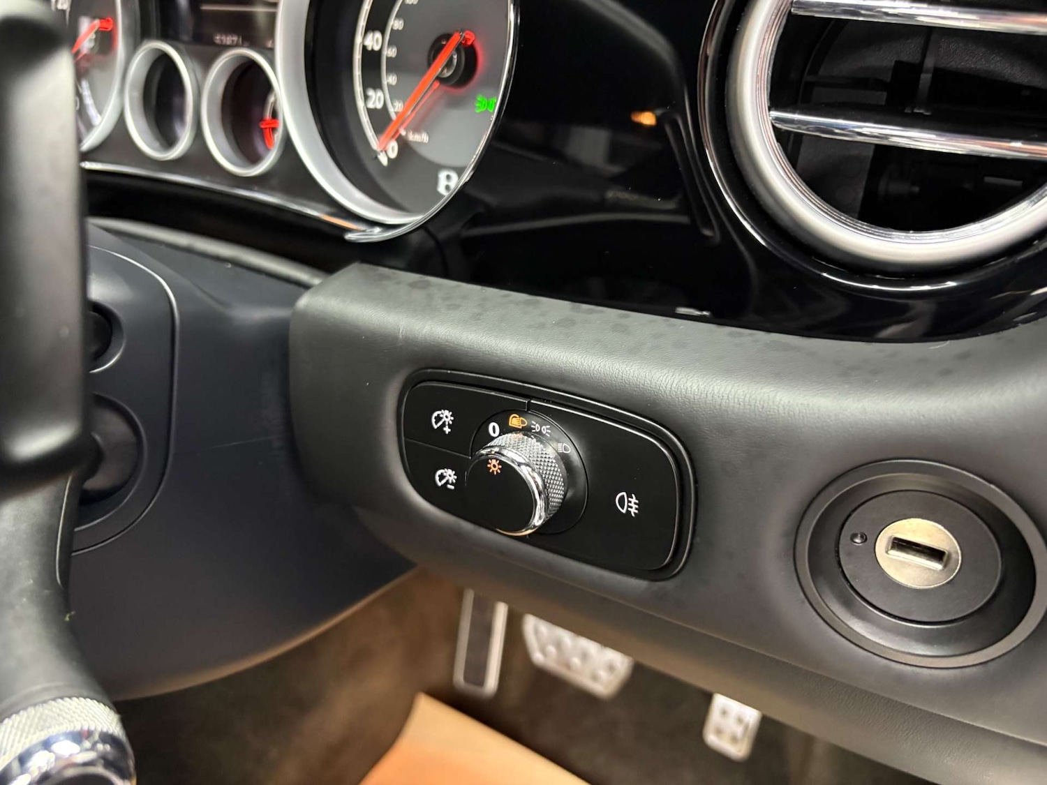 Used Bentley Continental 2014 for sale - 77200711: Photo 40