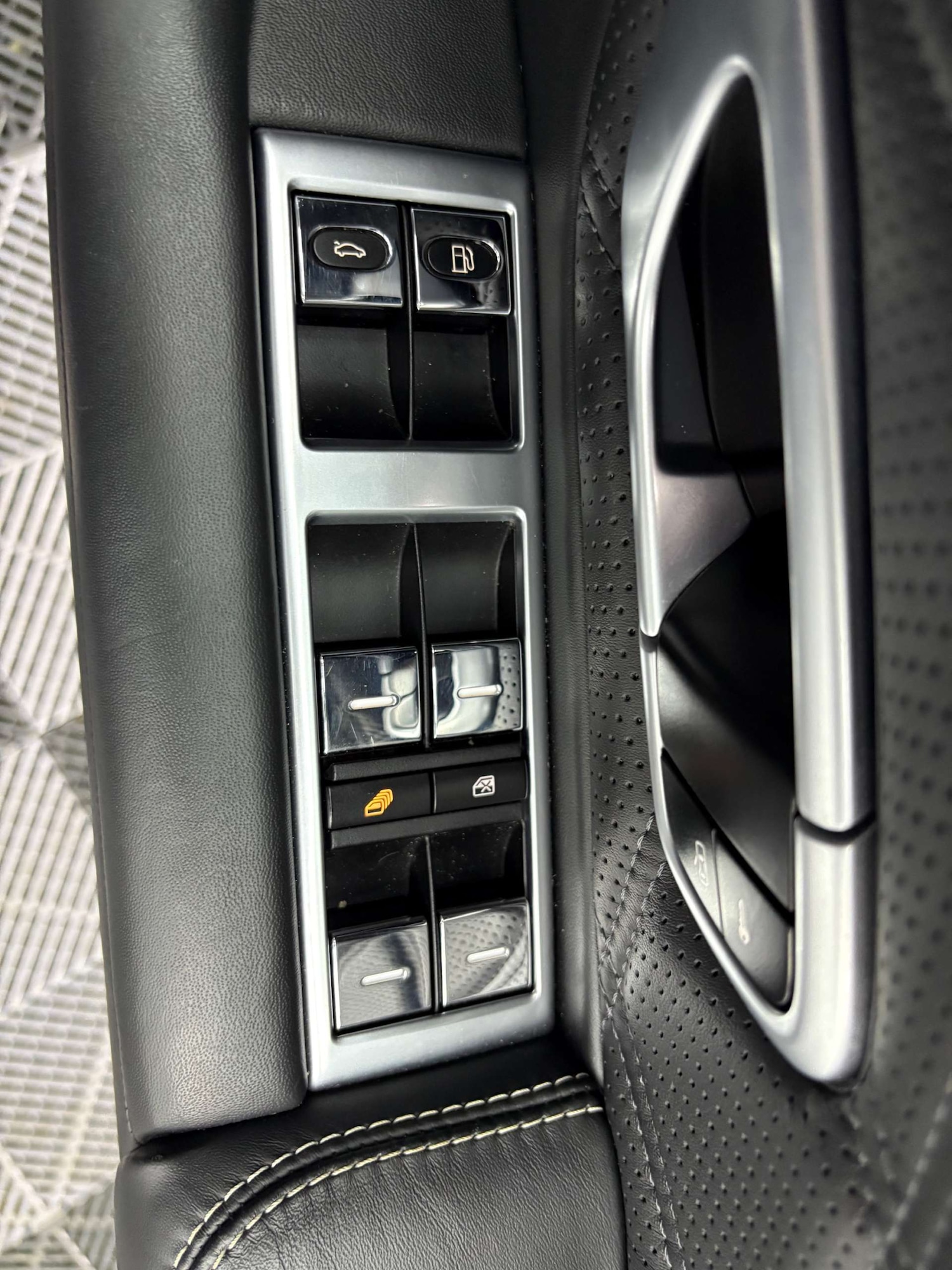 Used Bentley Continental 2014 for sale - 77200711: Photo 45