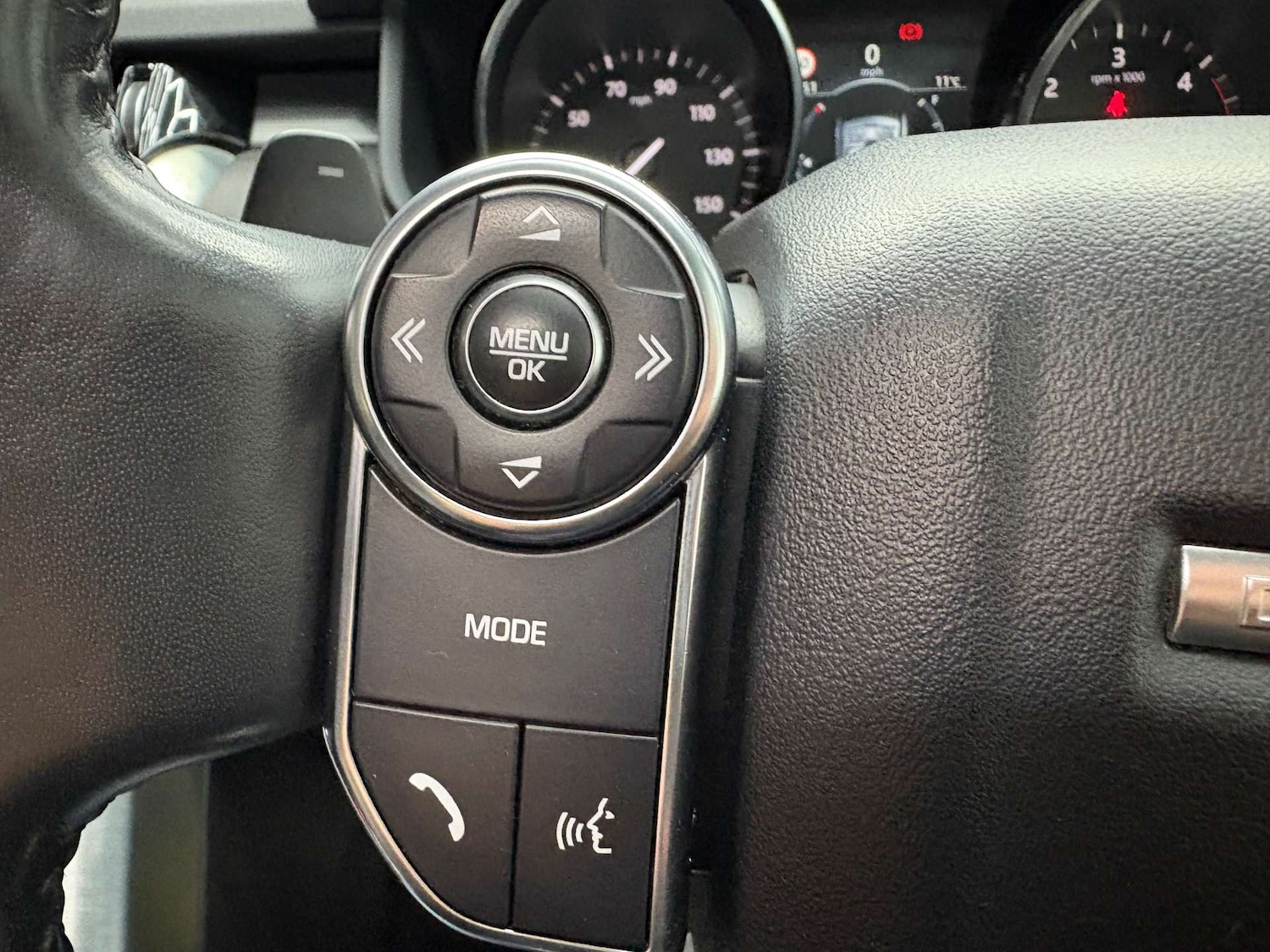 Used Land Rover Discovery 2017 for sale - 76404386: Photo 43