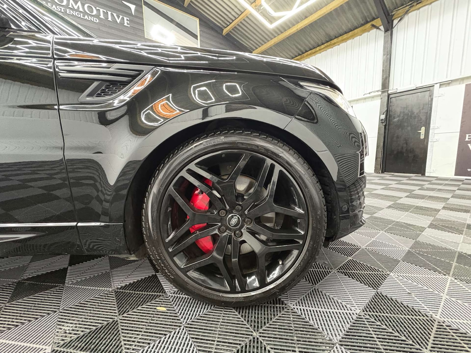 Used Land Rover Range Rover Sport 2017 for sale - 76829769: Photo 12