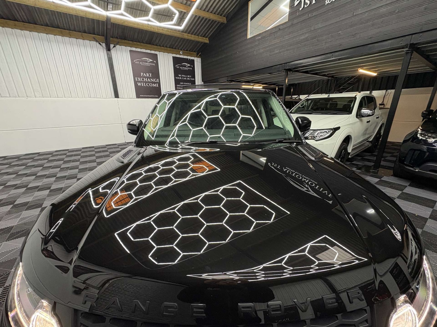 Used Land Rover Range Rover Sport 2017 for sale - 76829769: Photo 14