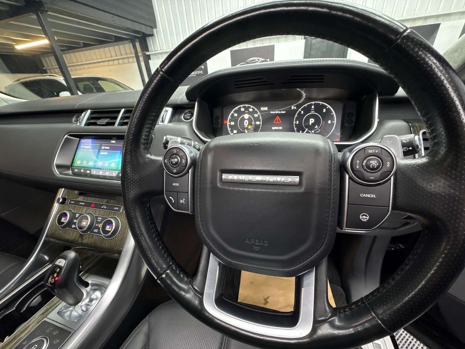 Used Land Rover Range Rover Sport 2017 for sale - 76829769: Photo 20