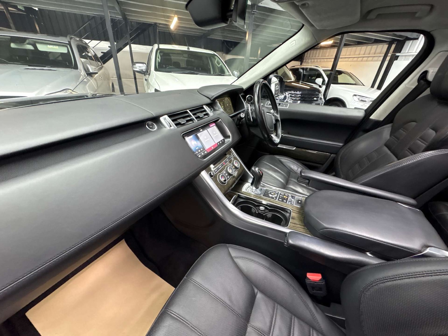 Used Land Rover Range Rover Sport 2017 for sale - 76829769: Photo 25