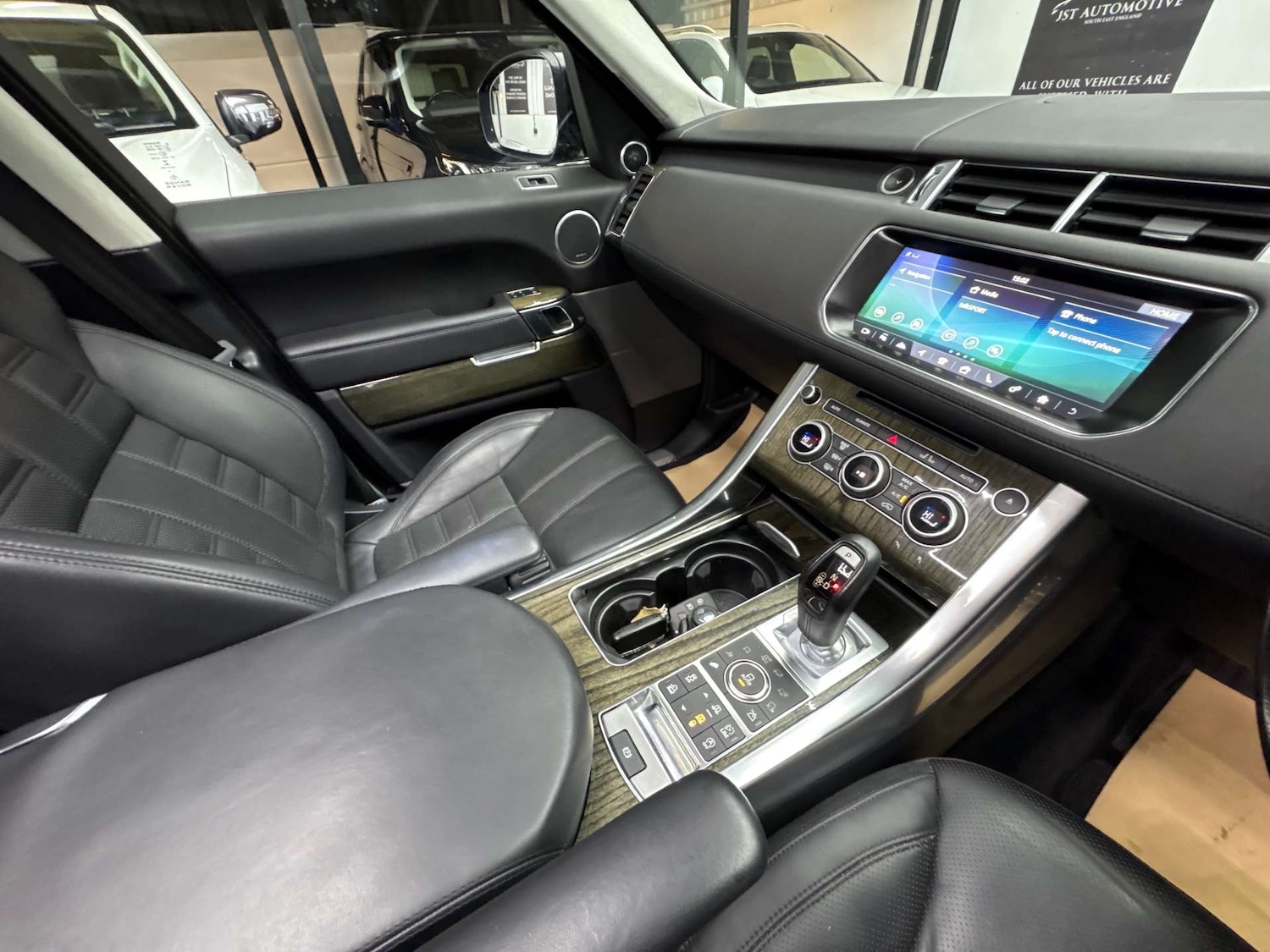 Used Land Rover Range Rover Sport 2017 for sale - 76829769: Photo 34