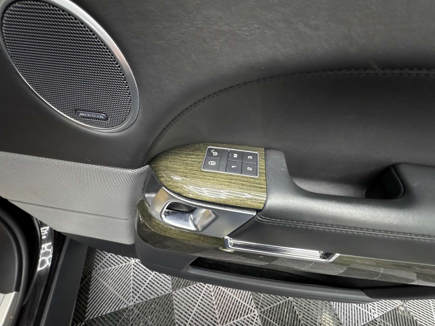 Used Land Rover Range Rover Sport 2017 for sale - 76829769: Photo 41