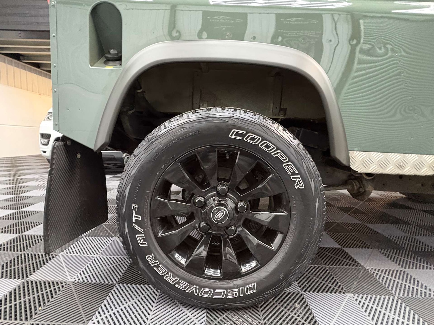 Used Land Rover Defender 2012 for sale - 77655665: Photo 13