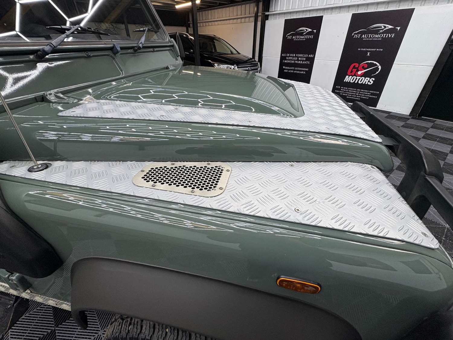 Used Land Rover Defender 2012 for sale - 77655665: Photo 16