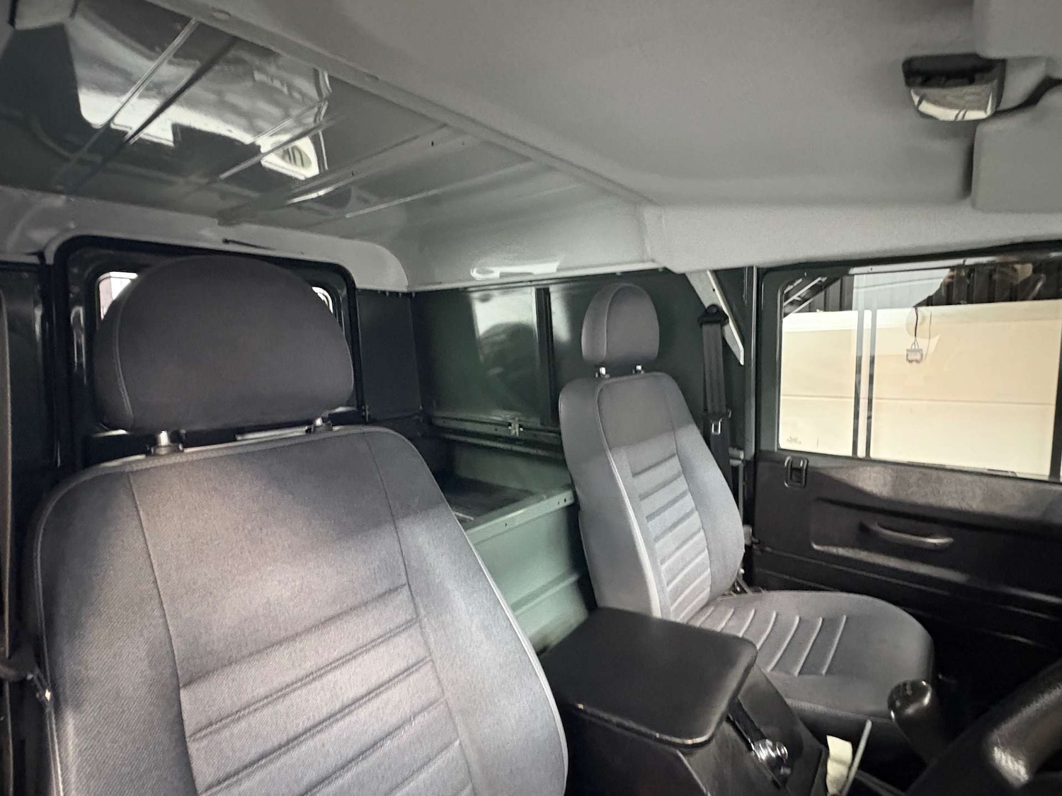 Used Land Rover Defender 2012 for sale - 77655665: Photo 22