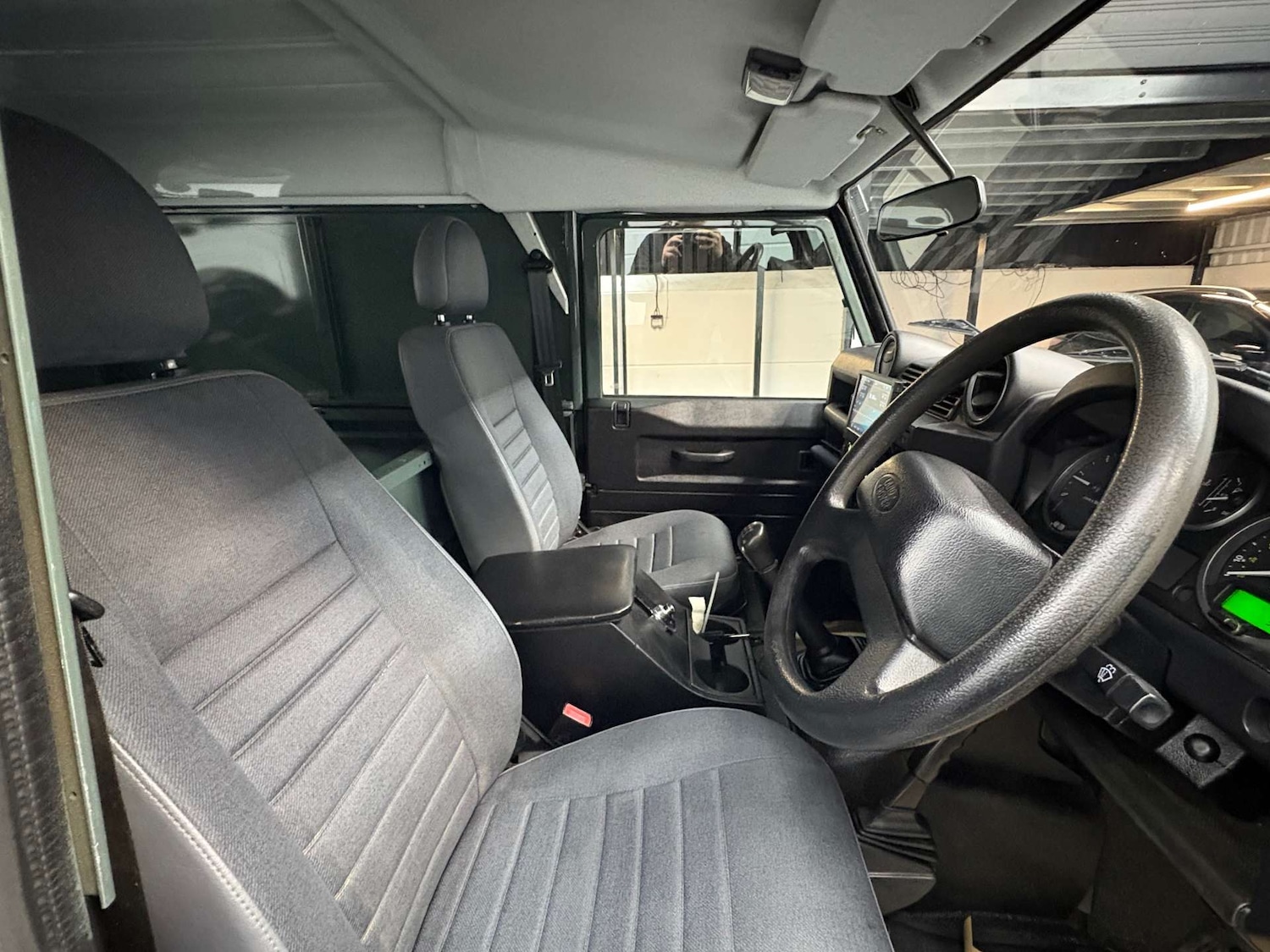 Used Land Rover Defender 2012 for sale - 77655665: Photo 28