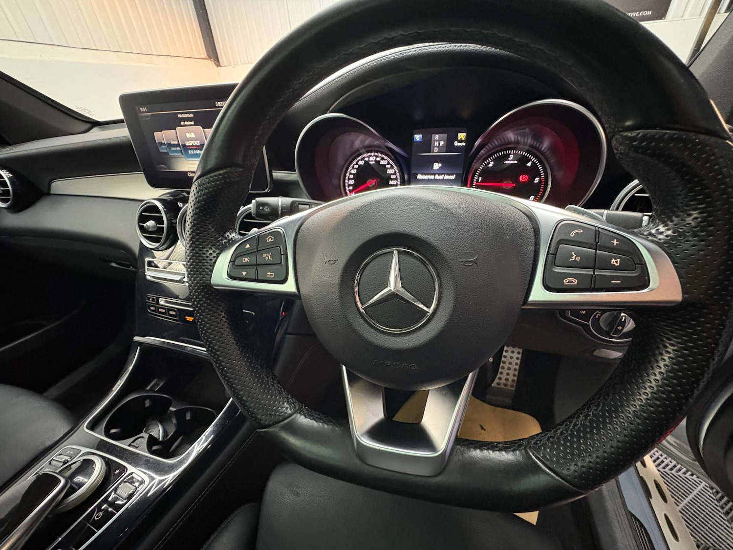 Used Mercedes-Benz GLC 2016 for sale - 76391880: Photo 17