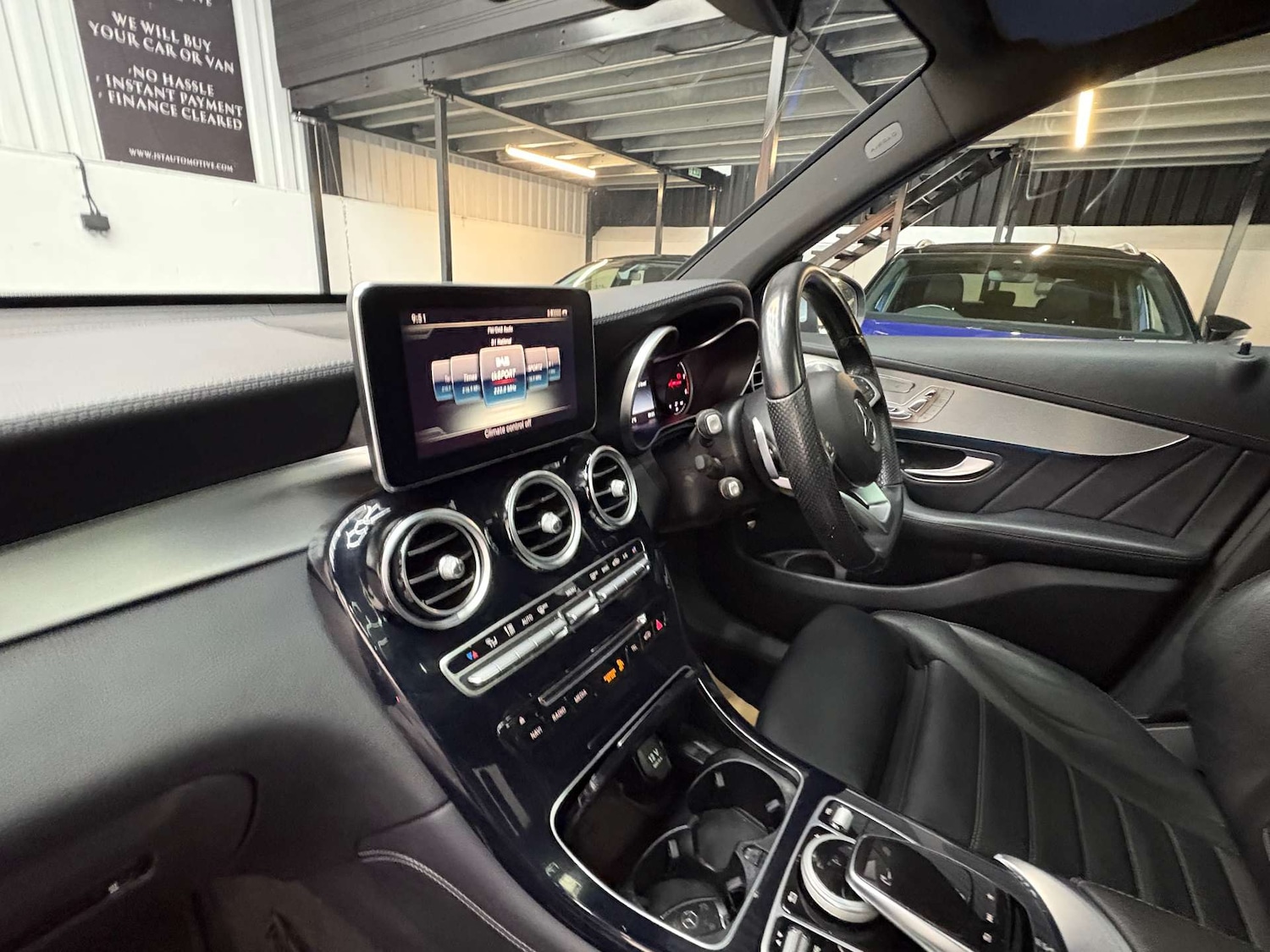 Used Mercedes-Benz GLC 2016 for sale - 76391880: Photo 18