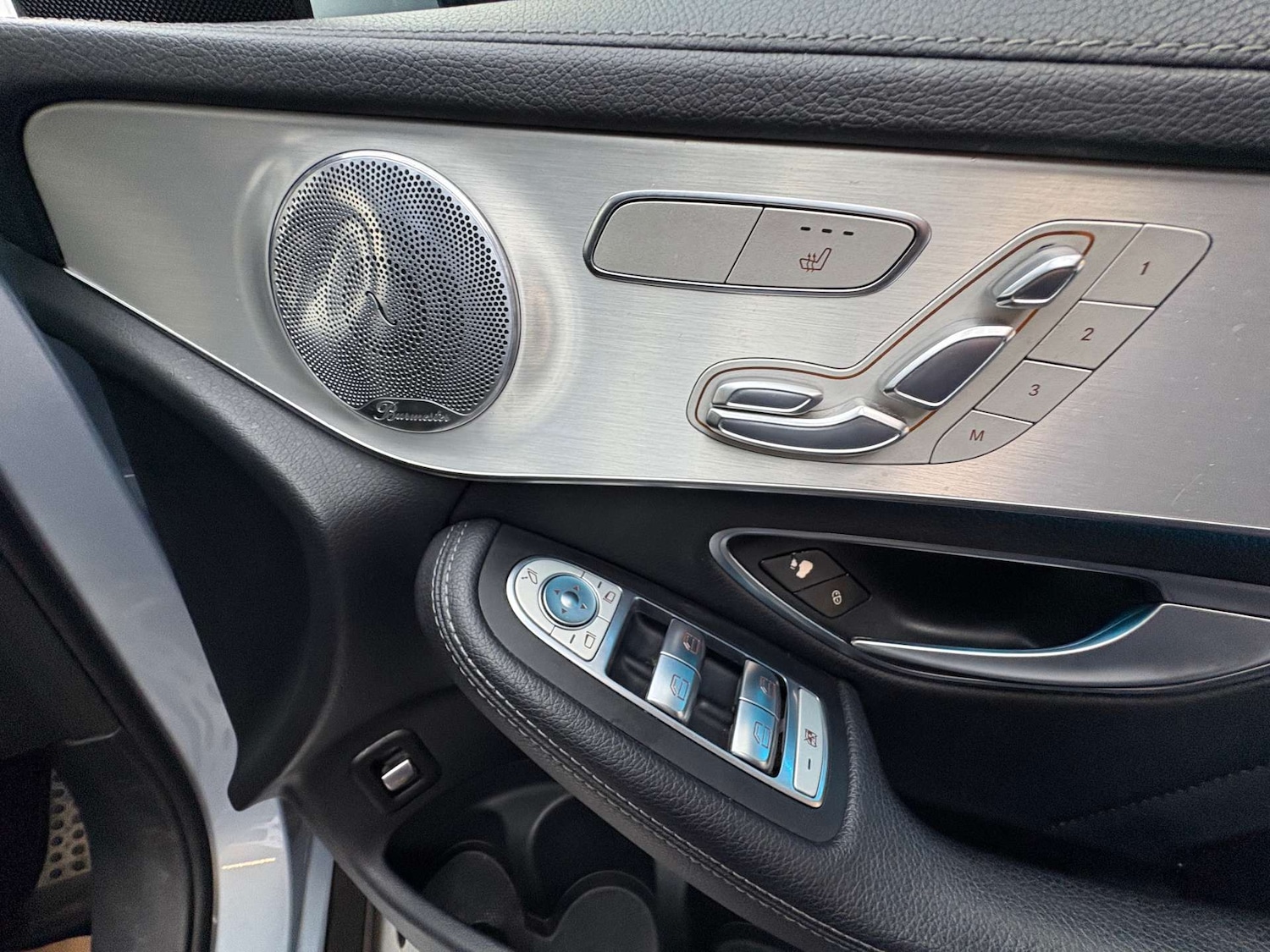 Used Mercedes-Benz GLC 2016 for sale - 76391880: Photo 28