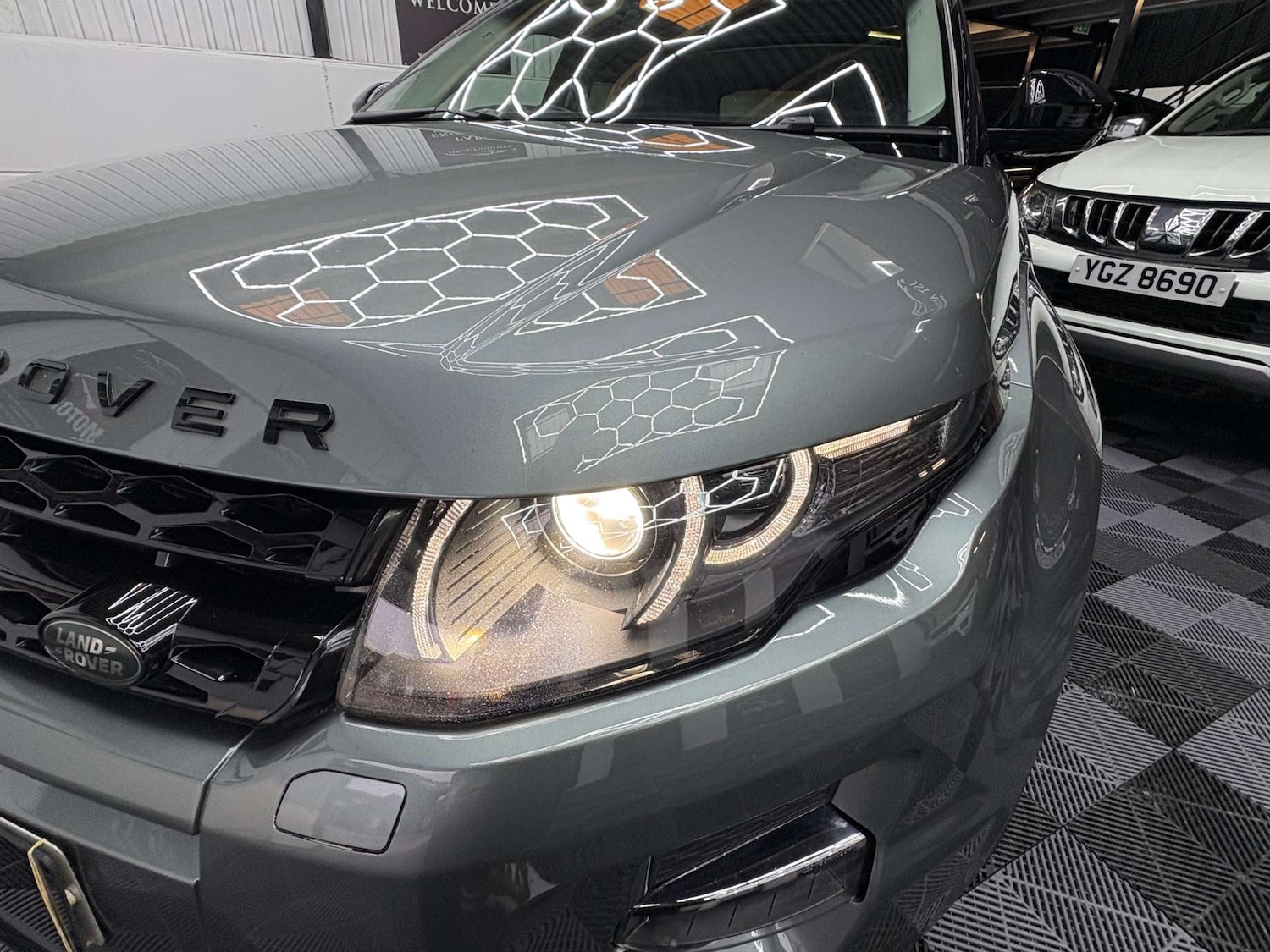 Used Land Rover Range Rover Evoque 2015 for sale - 76969179: Photo 10