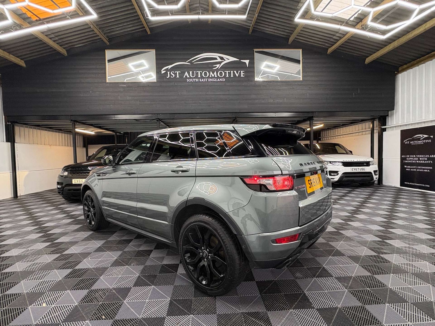 Used Land Rover Range Rover Evoque 2015 for sale - 76969179: Photo 15