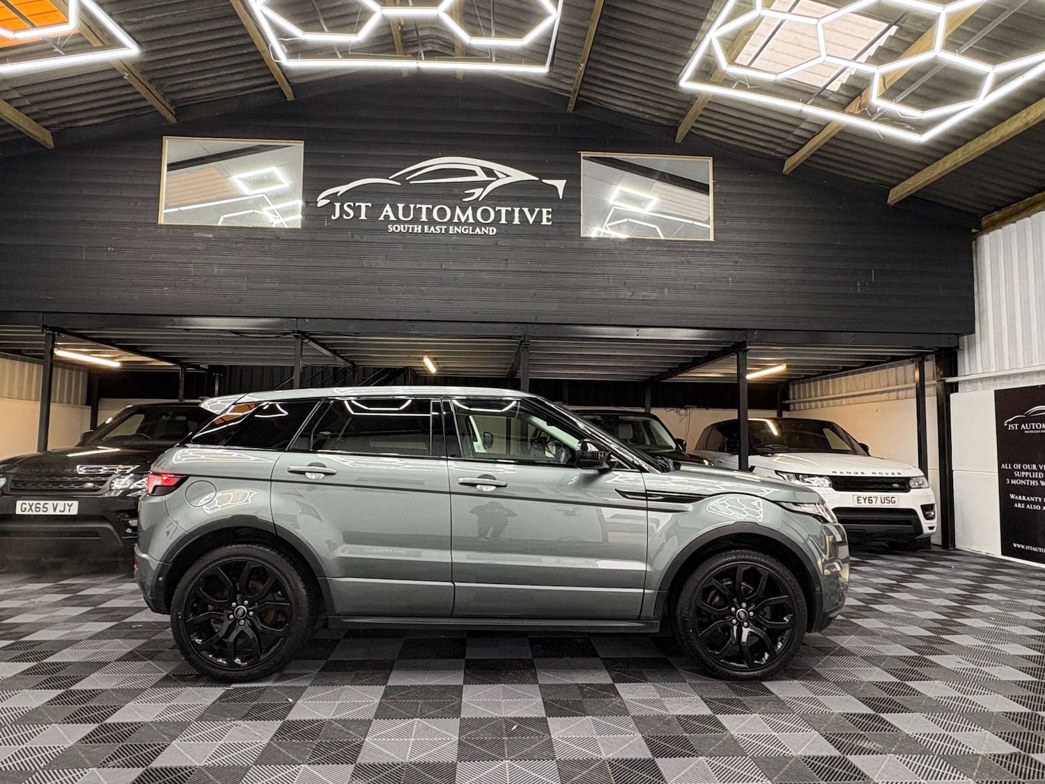 Used Land Rover Range Rover Evoque 2015 for sale - 76969179: Photo 17