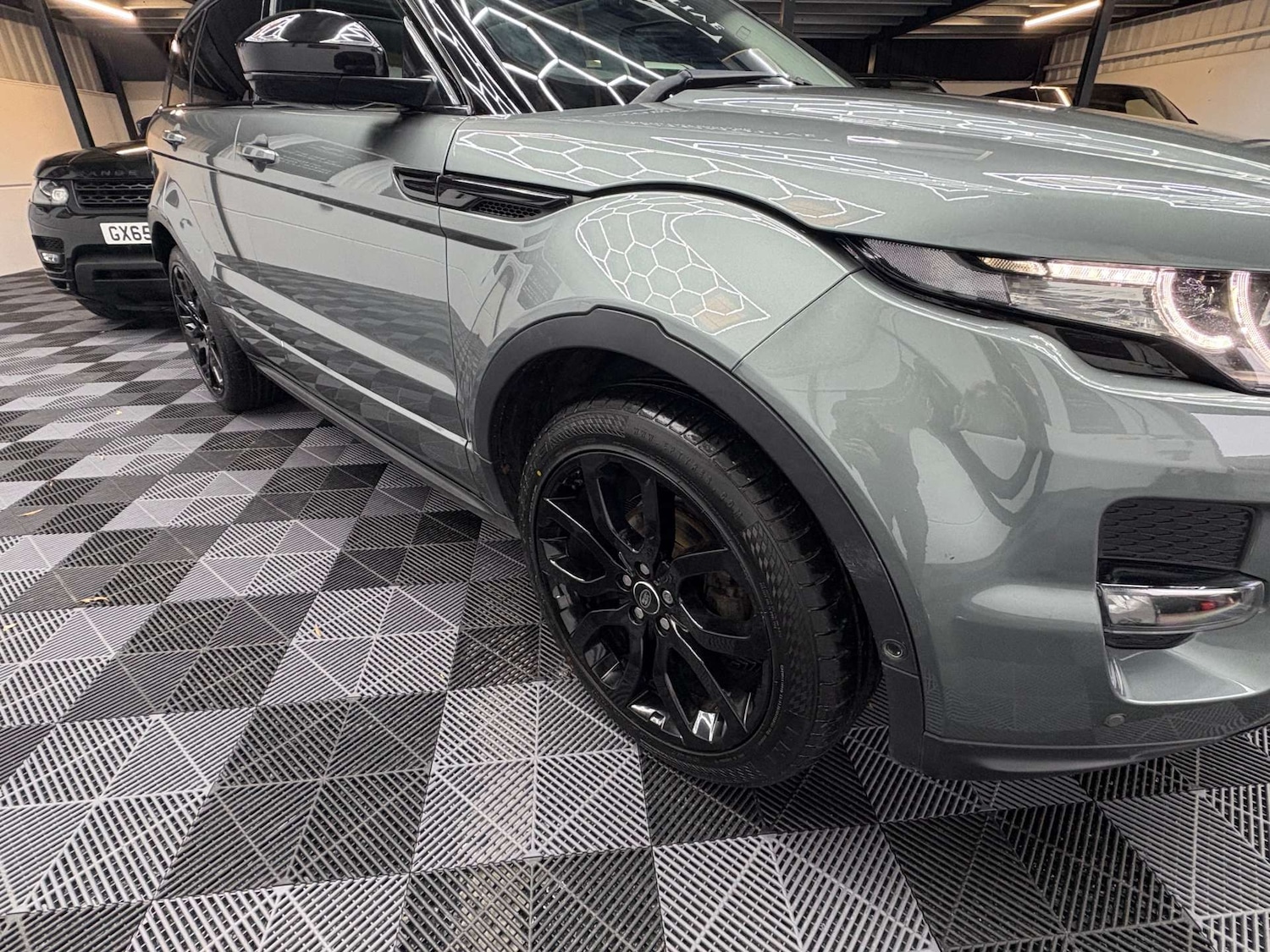 Used Land Rover Range Rover Evoque 2015 for sale - 76969179: Photo 22