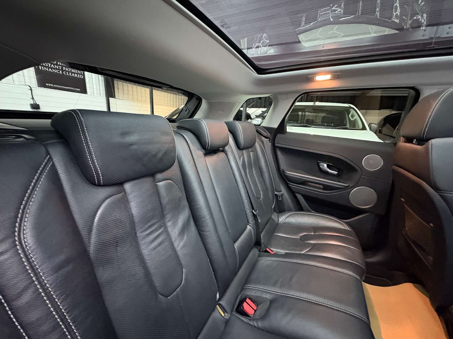 Used Land Rover Range Rover Evoque 2015 for sale - 76969179: Photo 29