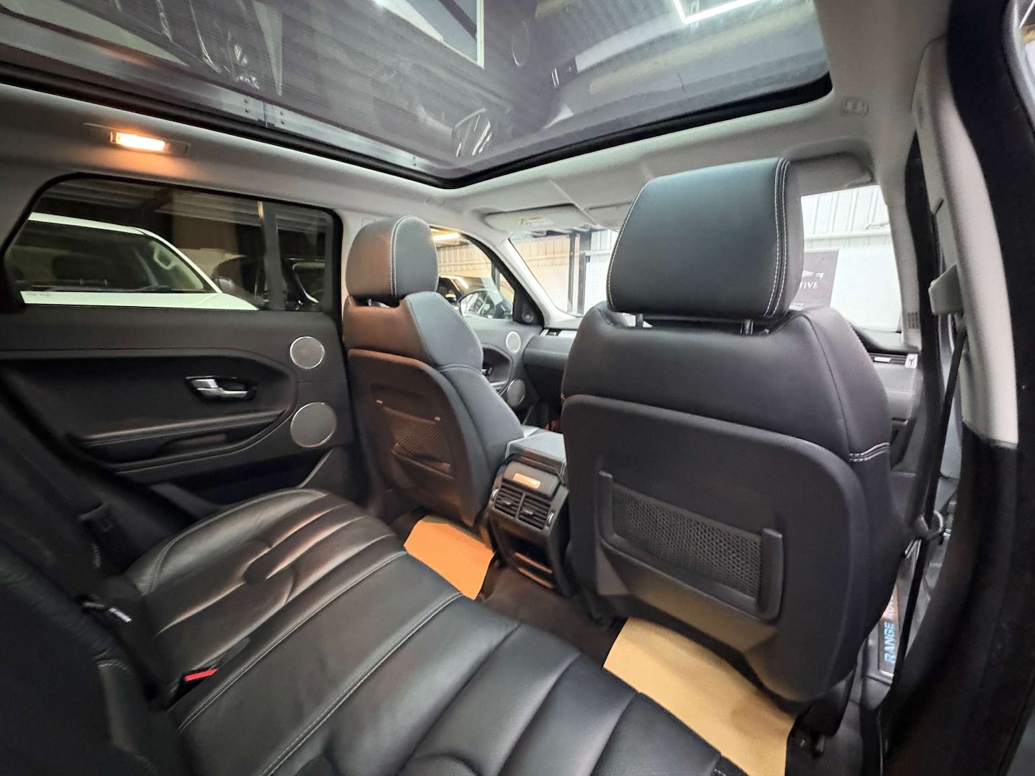 Used Land Rover Range Rover Evoque 2015 for sale - 76969179: Photo 31