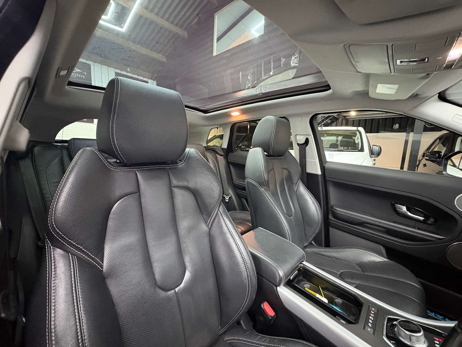 Used Land Rover Range Rover Evoque 2015 for sale - 76969179: Photo 35