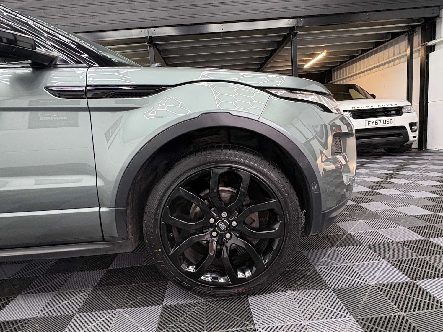 Used Land Rover Range Rover Evoque 2015 for sale - 76969179: Photo 5
