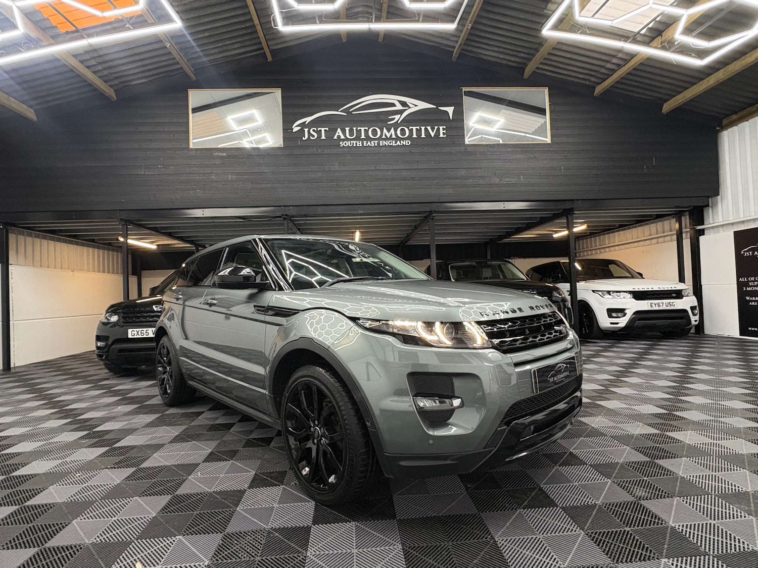 Used Land Rover Range Rover Evoque 2015 for sale - 76969179: Photo 6